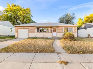 1112 Alexander Cir, Pueblo, CO 81001
