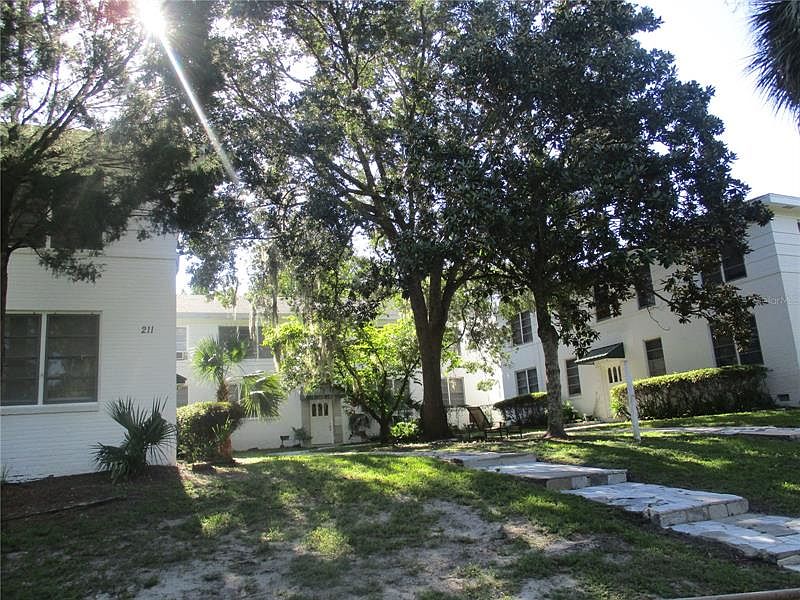 1st image of 211 Northeast Blvd APT 11