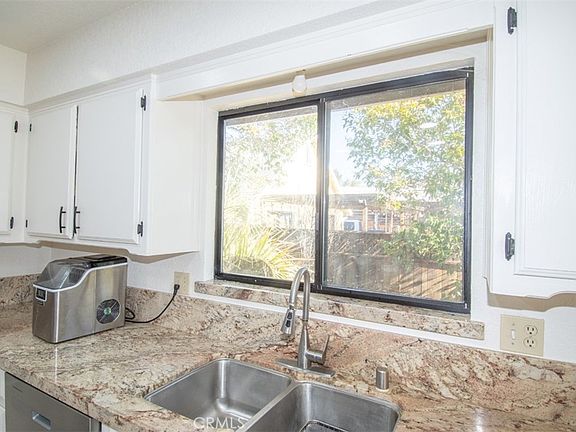 4th image of 2786 Black Horse Ln