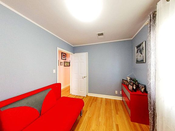 5th image of 8012 214th St