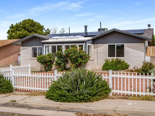 13505 Pierce Arrow Rd NE, Albuquerque, NM 87112