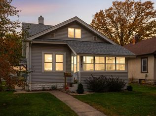 2742 Garfield St NE, Minneapolis, MN 55418