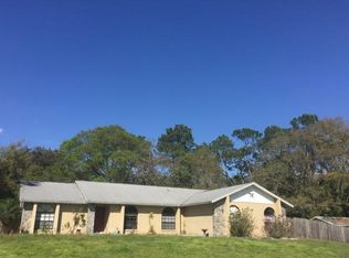 28419 Deedra Dr, Zephyrhills, FL 33544