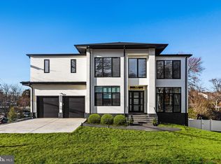 1573 Westmoreland St, McLean, VA 22101