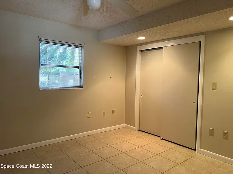 113 Medina St — Photo 7