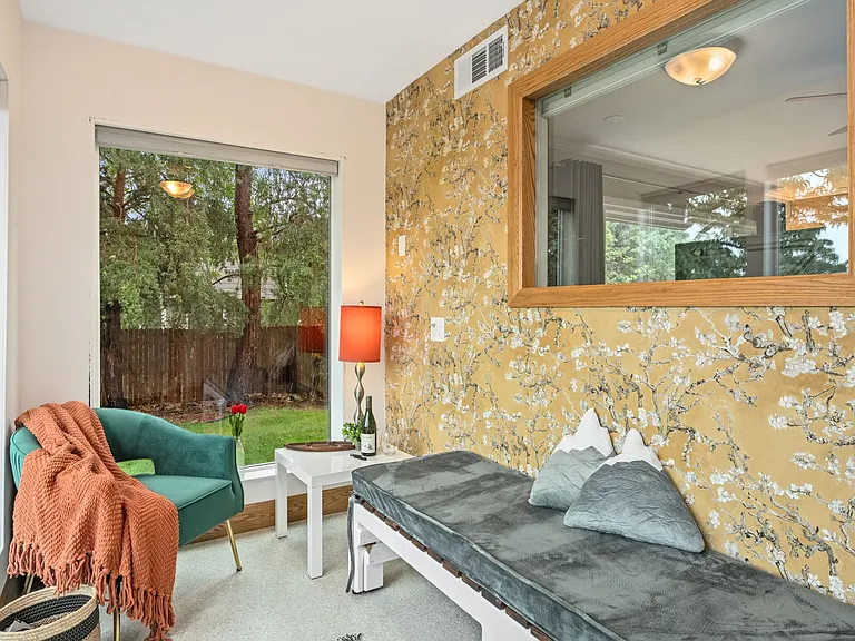 2101 Sandstone Dr — Photo 23