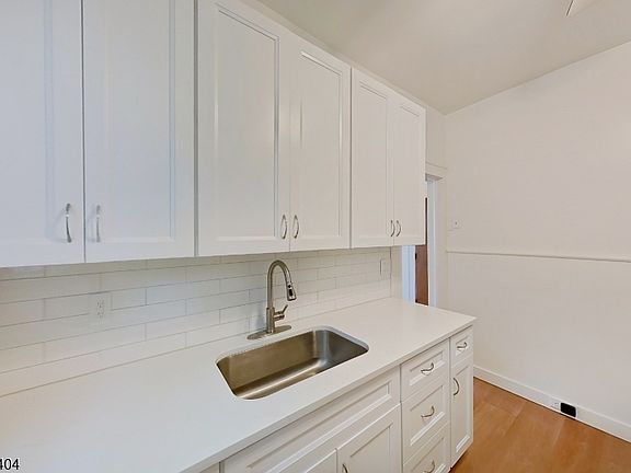 3rd image of 183 Broad St #1R