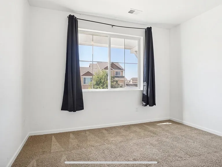 1511 Lake Vista Way — Photo 12