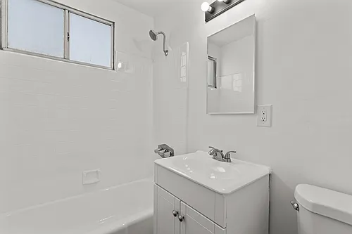 Tropicana Apartments Photo 1
