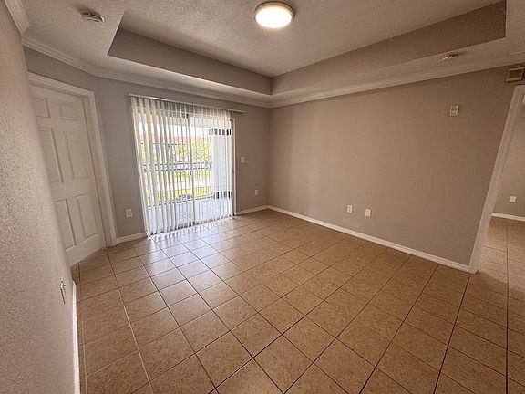 3rd image of 3702 Palm Desert Ln APT 5435