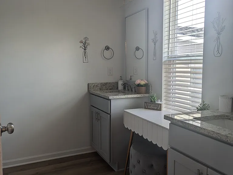 5 Scott St #A — Photo 23