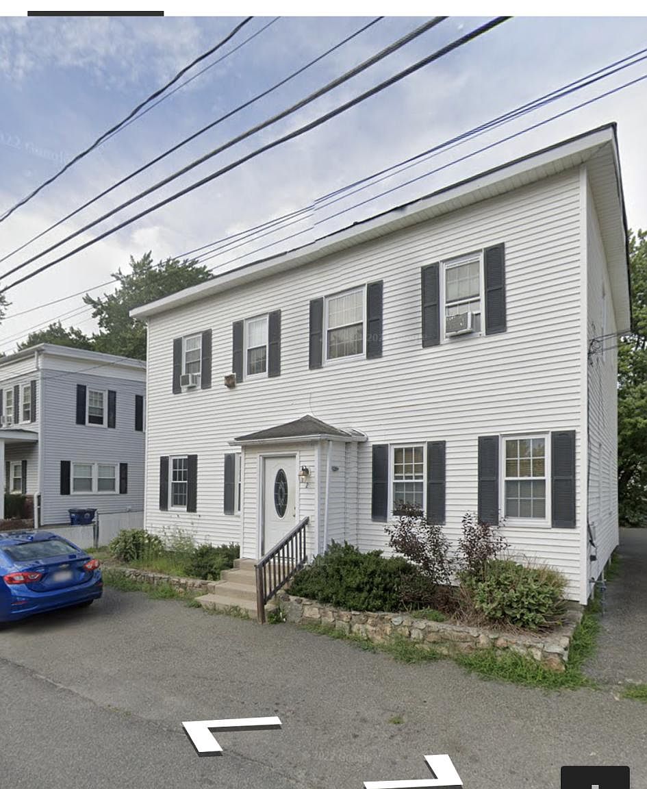 2 High St, Medway, MA 02053 Zillow