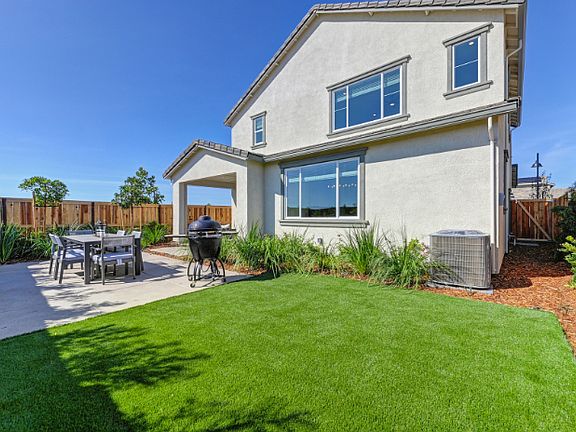 Eastwood Plan 5 Exterior