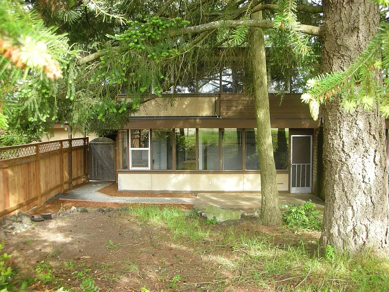 3007 N Highland St #D1 — Photo 1