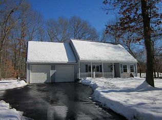 84 Kate Downing Rd, Plainfield, CT 06374