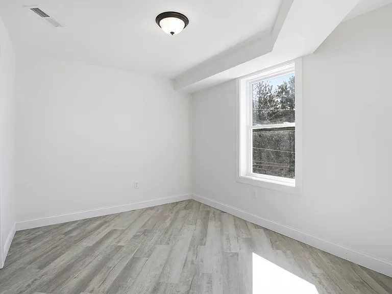 23 Blake St #2 — Photo 3