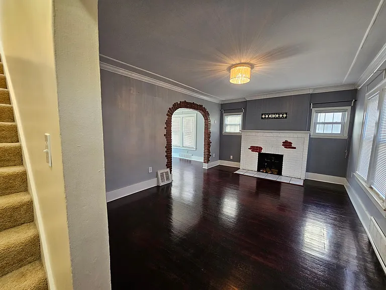 310 S Connecticut Ave — Photo 4