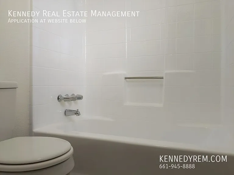 14212 Avon Dr — Photo 12