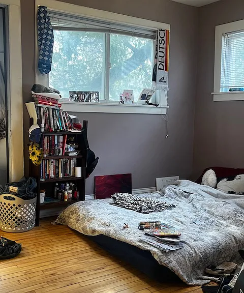 418-420 Morgan Ave S #1 — Photo 12
