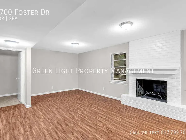 1700 Foster Dr — Photo 13
