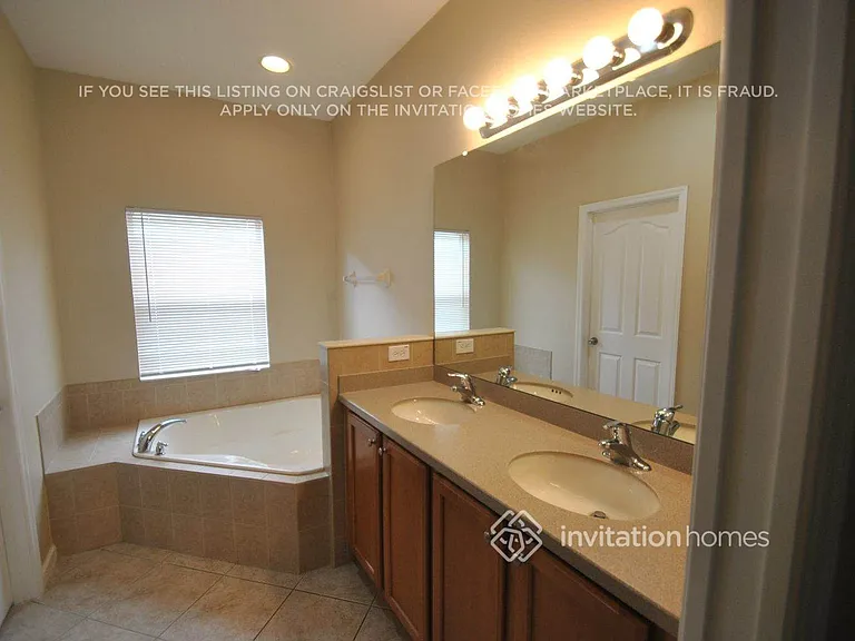 3835 Ryegrass St — Photo 8