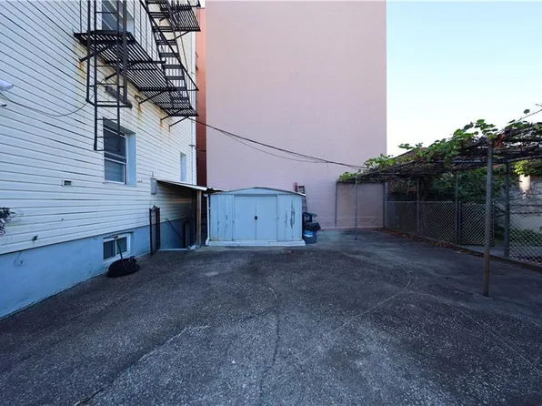 1813 Bay Ridge Avenue image 31 of 31