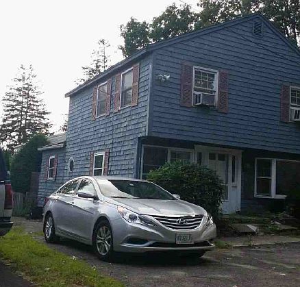 2nd image of 9 Walnut Ave