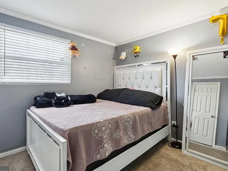 5083 Macnamara Dr — Photo 2