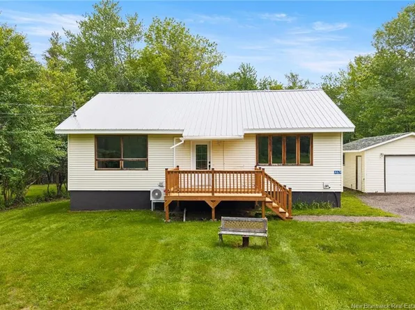 469 Upton St, Canning, NB E4B 2R8