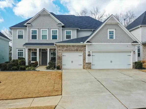 107 Crest Brooke Dr, Holly Springs, GA 30115