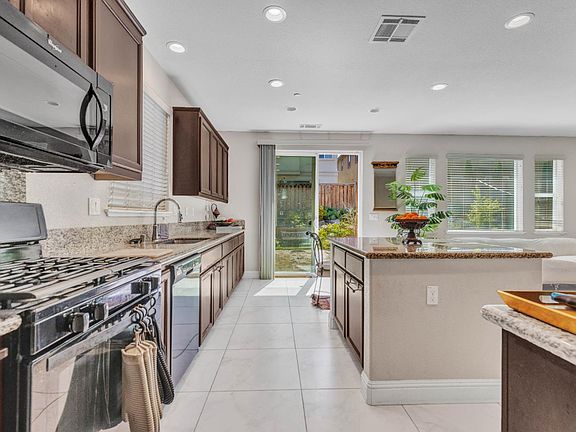 2nd image of 2861 Rio Seco Drive