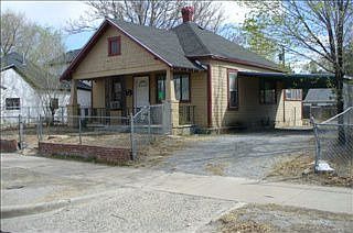 2nd image of 1724 E 8th St