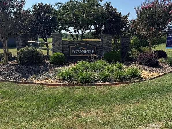 1045 Castle Mill Ln #38, Salisbury, NC 28147