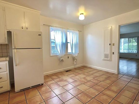 3rd image of 312 Maud Ave