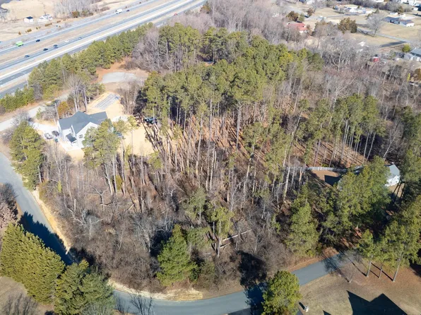 101 Sycamore Ln, Townsend, DE 19734