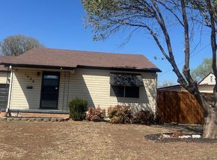 1029 E Walnut St, Altus, OK 73521