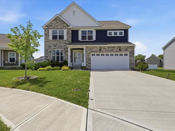 206 Topaz Ct, Delaware, OH 43015