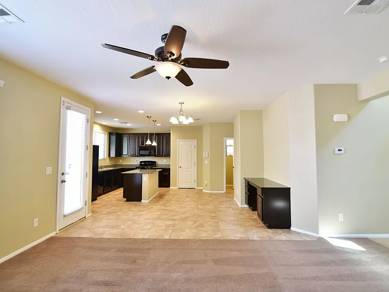 10318 Jolly Hill Ave — Photo 4
