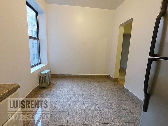 4th image of 11880 Metropolitan Ave #6
