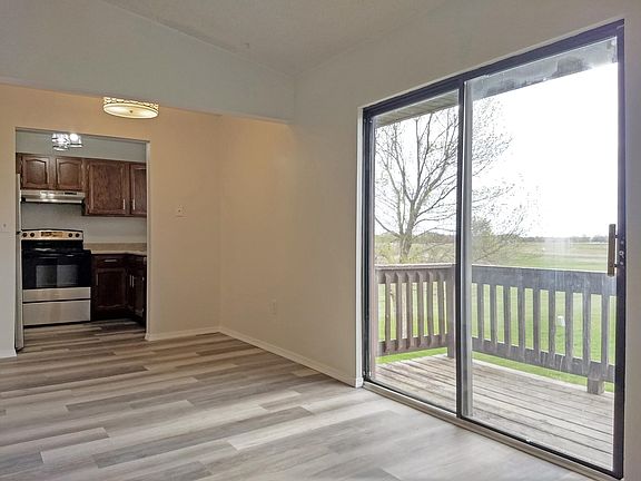 5th image of 2608 Woodwind Ct