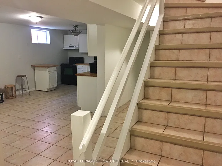 885 Runningbrook Dr #BASEMENT — Photo 5