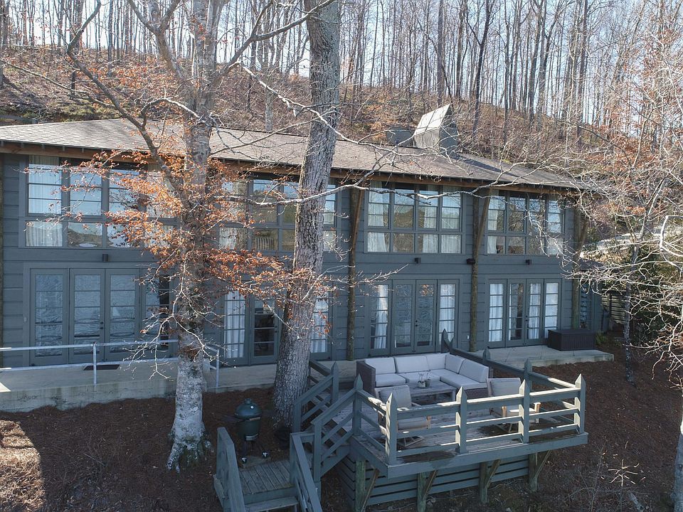 1st image of 96 Point William Ln