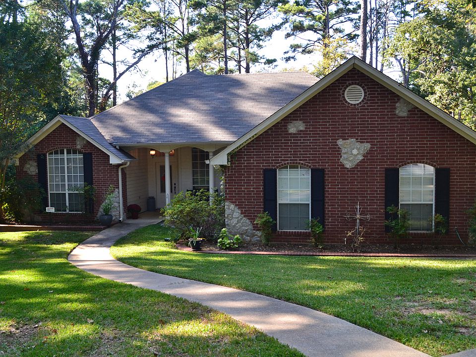 1st image of 23550 Greenwood Trl