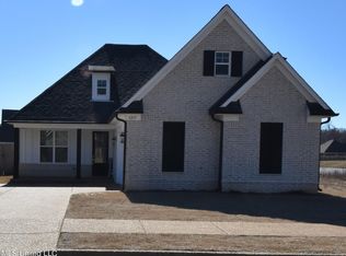 5277 Watson View Dr, Nesbit, MS 38651