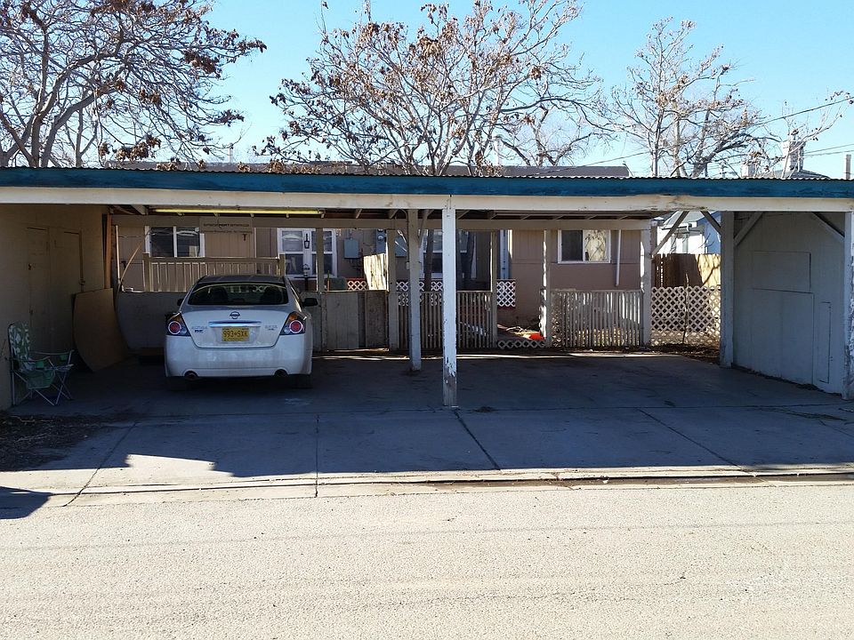 2nd image of 518 N 2nd St