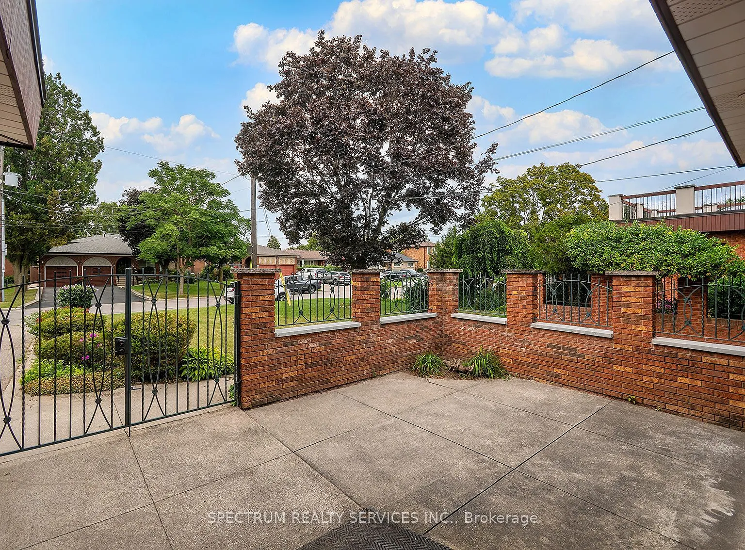 4 bed, $3,900 — Photo 2