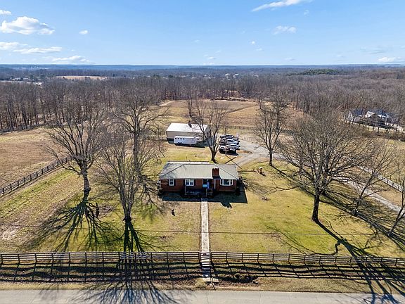 5th image of 155 W Piney Rd