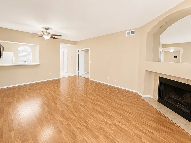 930 N Mesa Dr #1013 — Photo 3