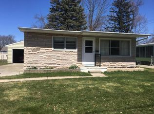 1934 Mary Ave, Lansing, MI 48910