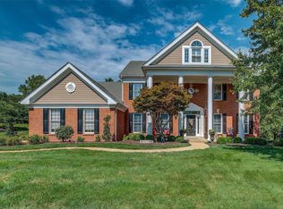 17423 Highland Way Dr, Chesterfield, MO 63005